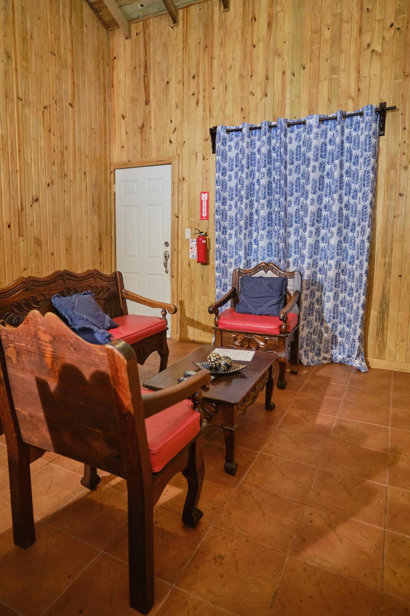 Hotel Playa Caribe Tela Ngoại thất bức ảnh