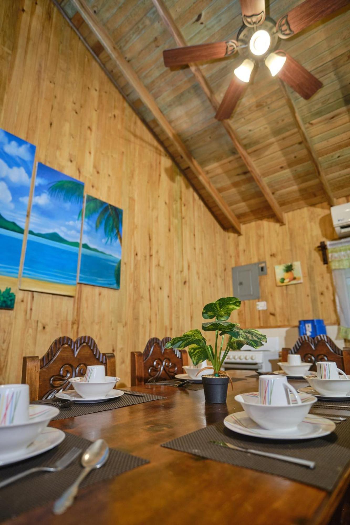 Hotel Playa Caribe Tela Ngoại thất bức ảnh