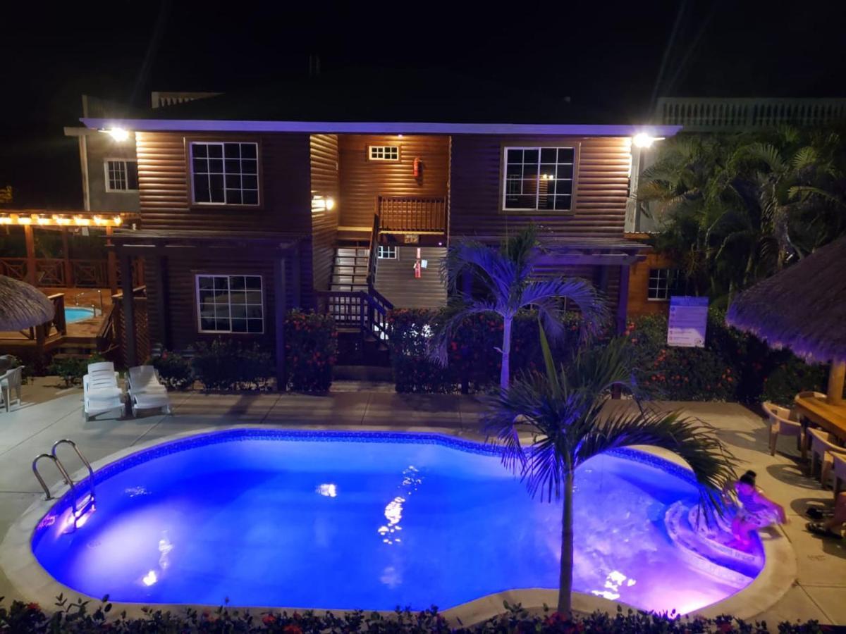 Hotel Playa Caribe Tela Ngoại thất bức ảnh